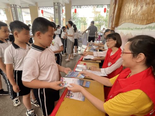 呵護(hù)自然，人人有責(zé) 潮州開展生物多樣性宣傳進(jìn)校園活動